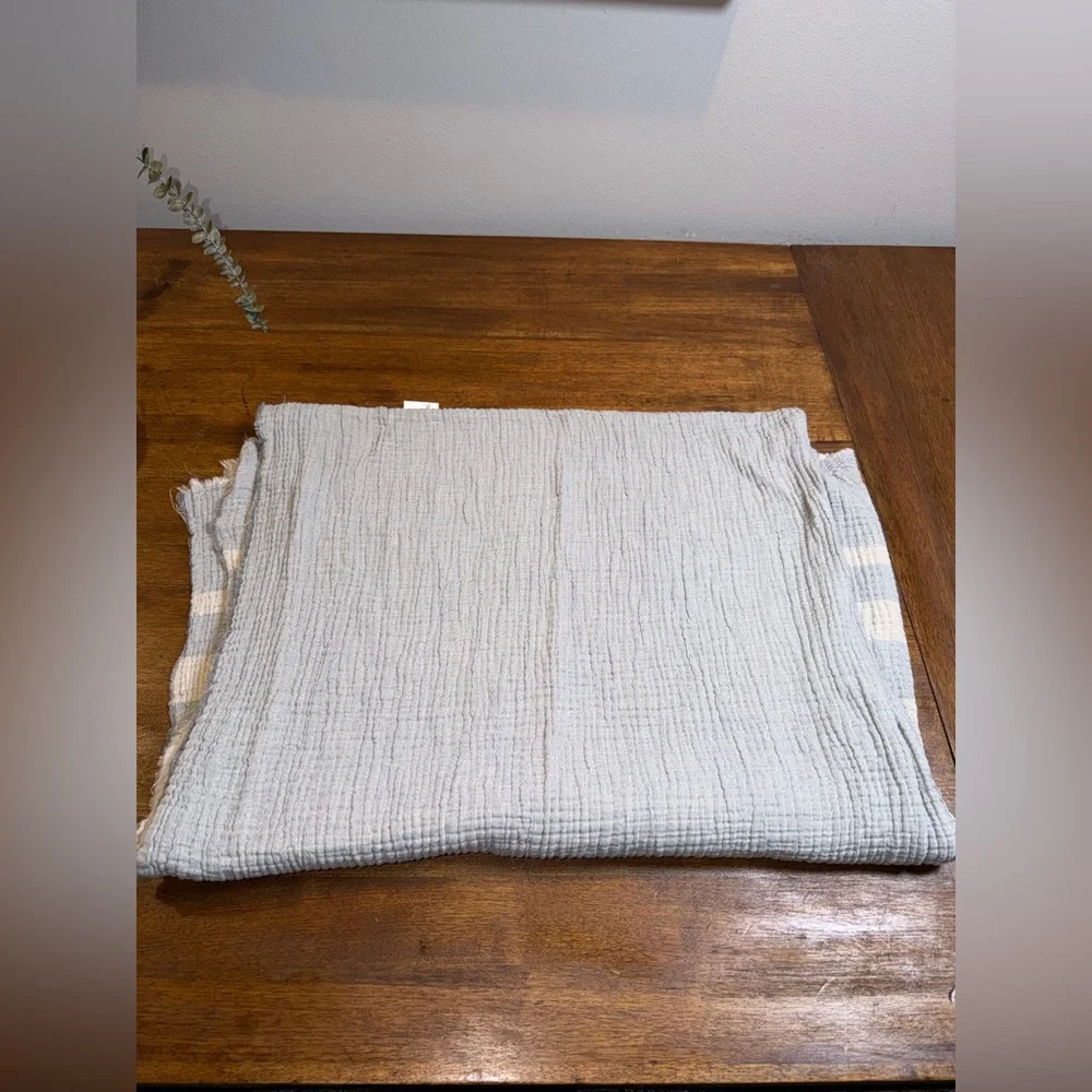 PiuBelle Fine Linens Throw Blanket 100% Cotton Tan /Blue Portugal